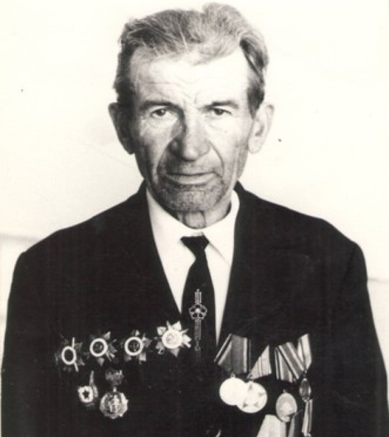 Толстов Трофим Трофимович