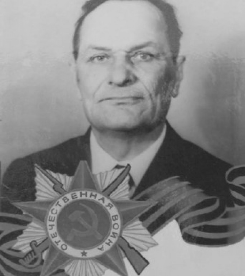 Логинов Петр Яковлевич